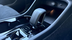 Volvo XC40 2.0 B4P Plus Dark 5dr Auto Petrol Estate